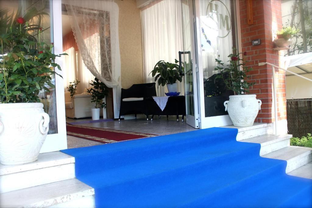 Hotel Manuela 钦克亚勒 外观 照片